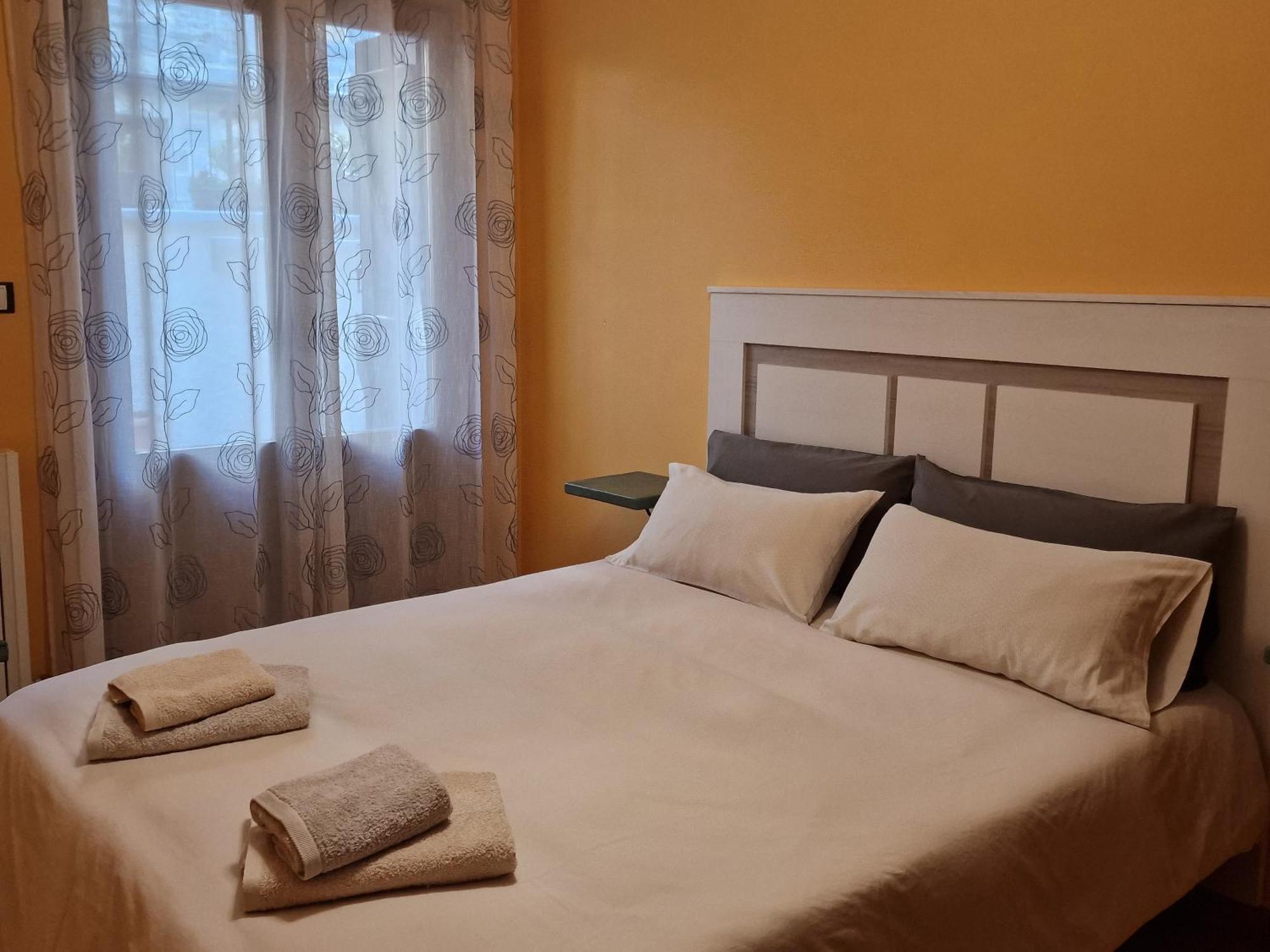 Casa Che Playa & Montana Biescas Apartment Екстериор снимка